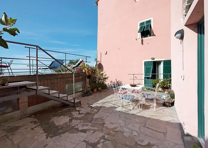 Rosa Casa de Férias