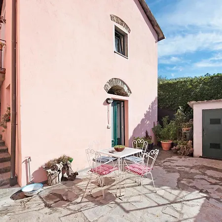 Rosa Holiday home